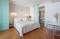 Moderní zařízený apartmán, 30 m2, Holečkova, Praha 5 - Smíchov